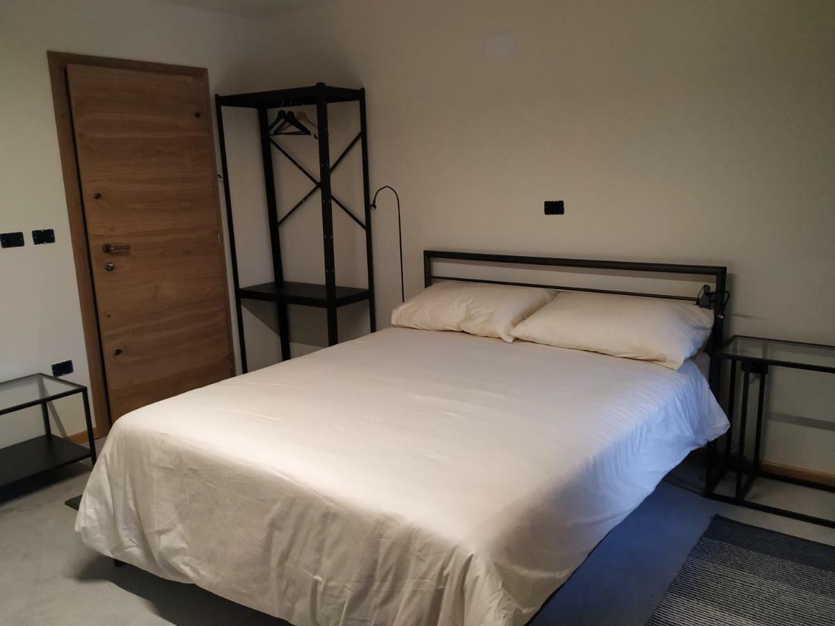 B & W Kriz Bed & Breakfast Ajdovščina Eksteriør bilde